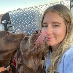 Meet your Posher, Lexy